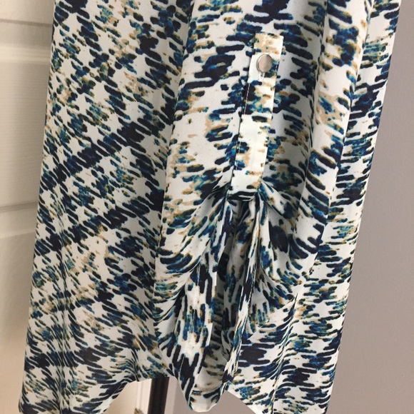 NUE OPTIONS Watercolor Houndstooth Tunic Blouse - Picture 6 of 7